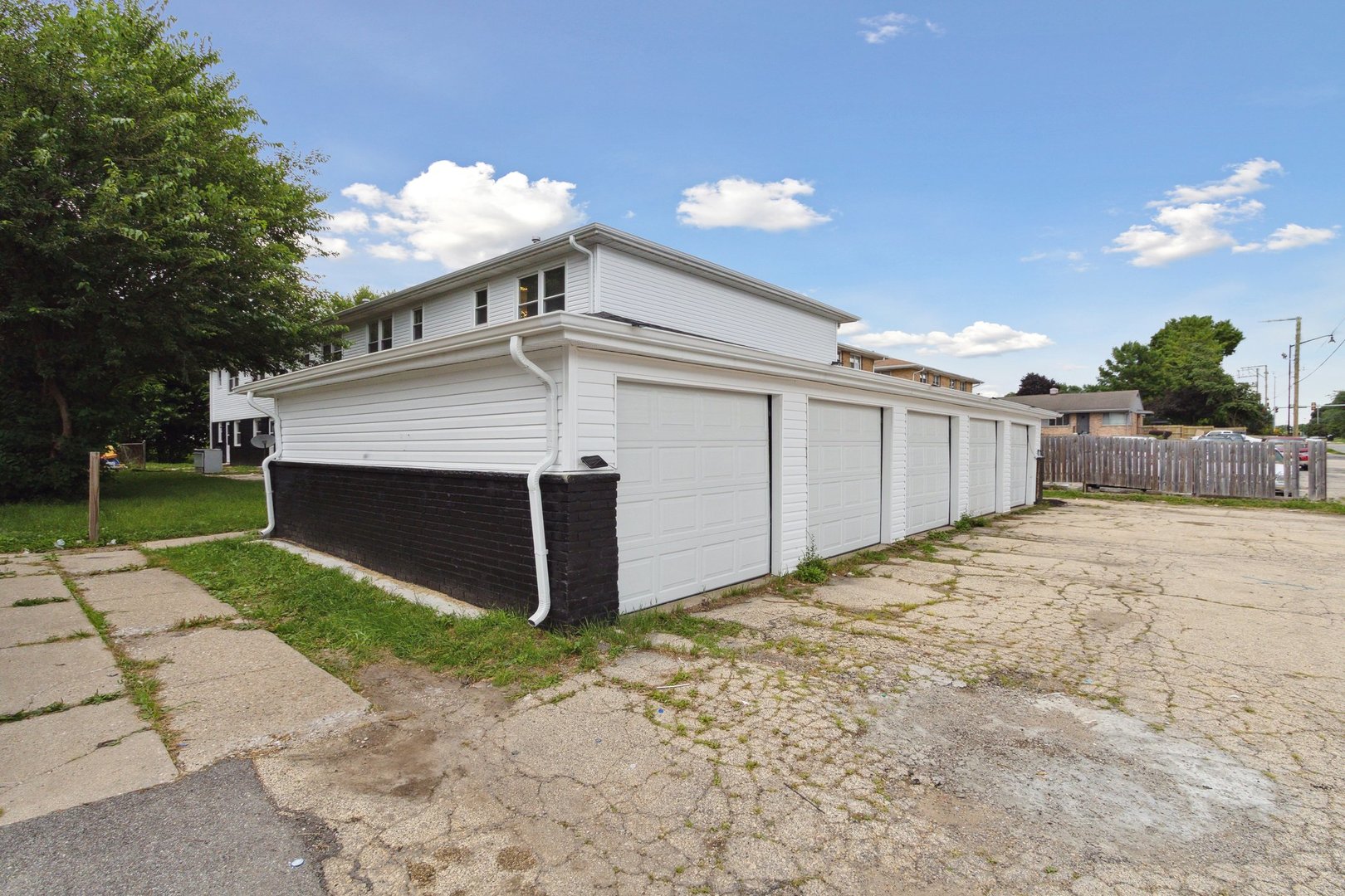 3428 Harrison Avenue Property Photo 1
