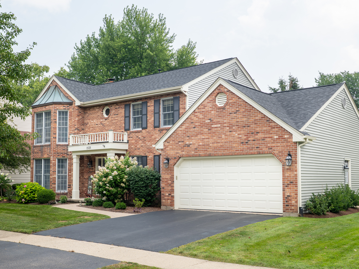 1525 Forest Ridge Road Property Photo 1