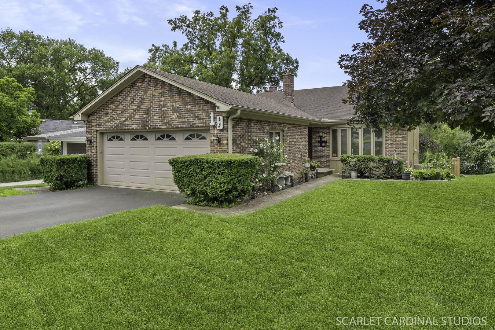 19 E Jackson Street Property Photo 1
