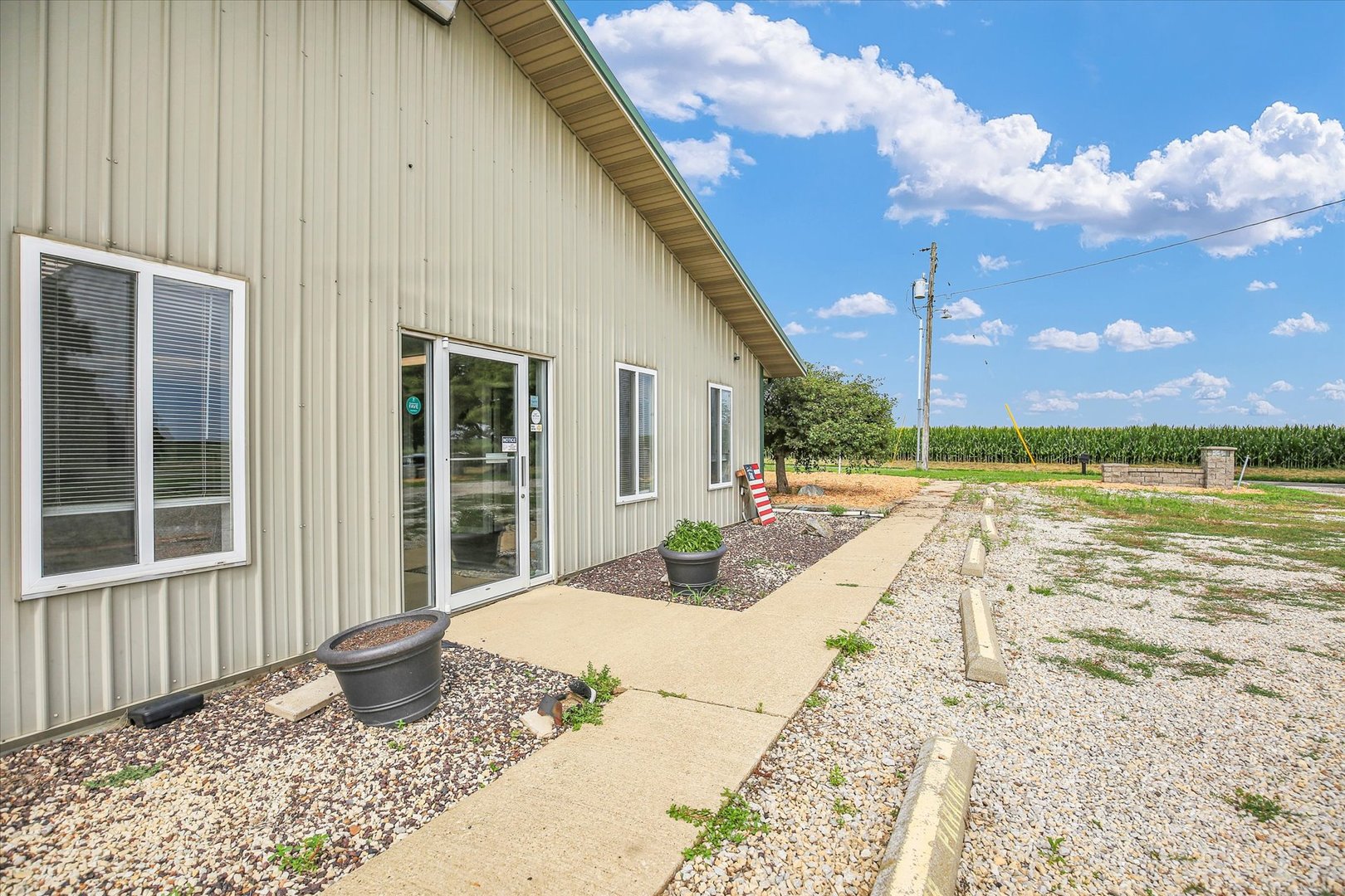 1069 County Road 900 Property Photo 16