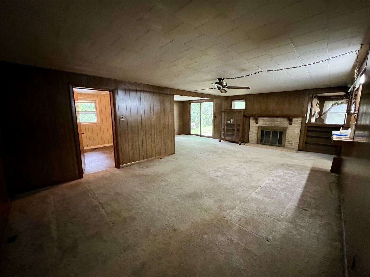 509 Lakeshore Drive Property Photo 4