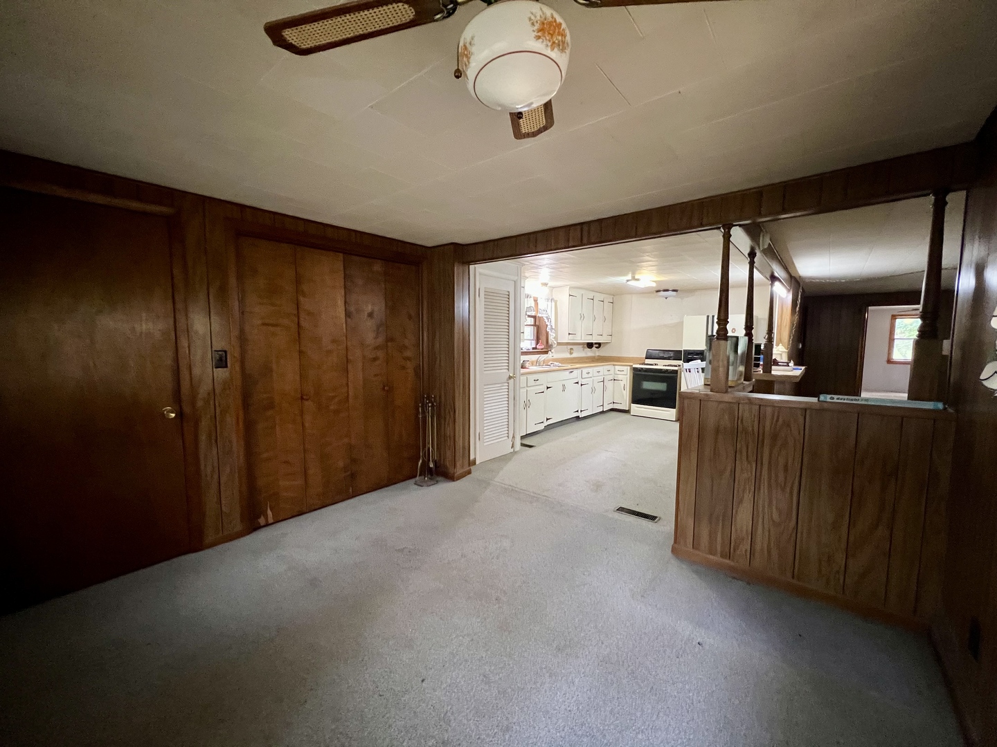509 Lakeshore Drive Property Photo 9