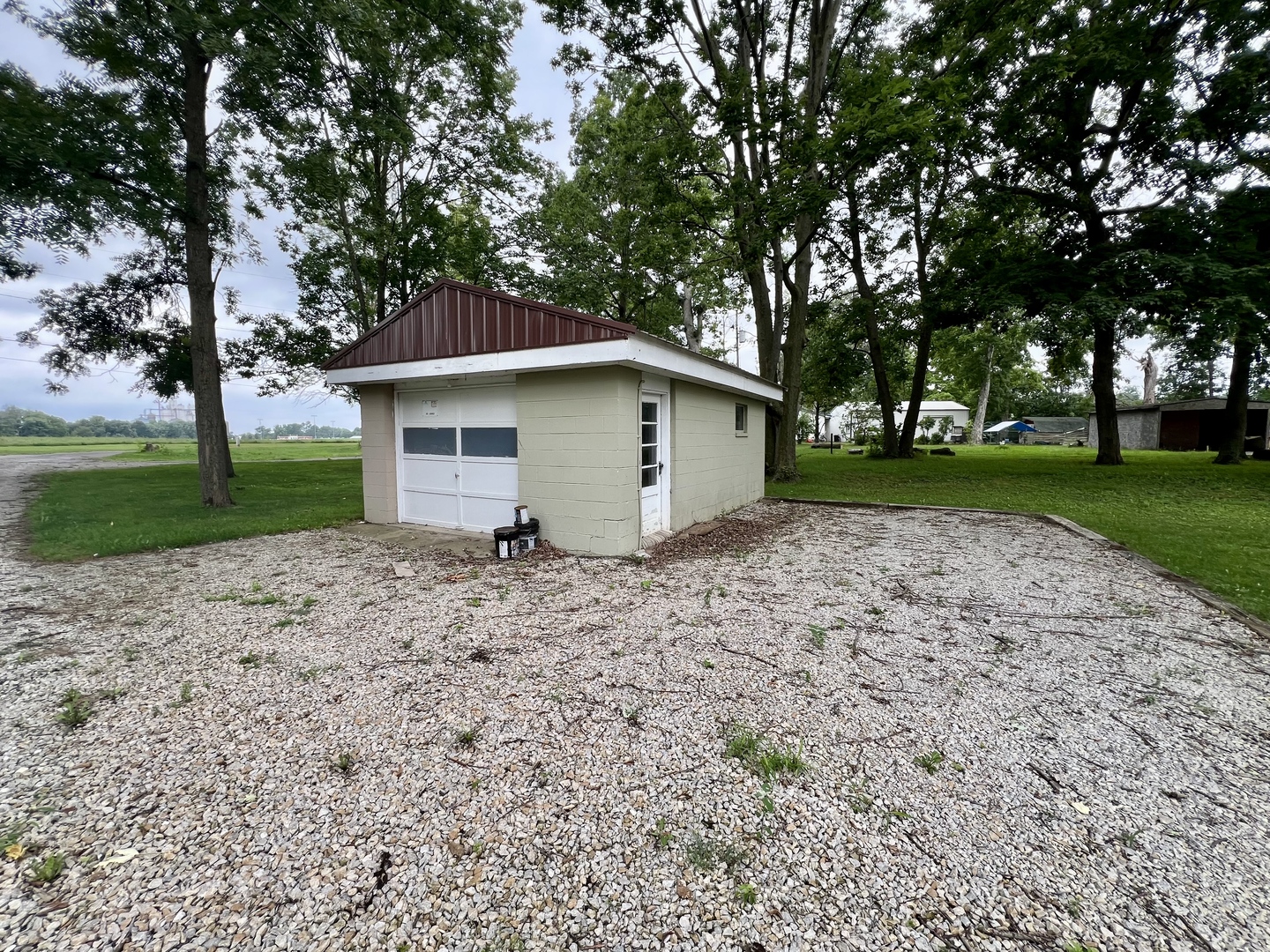 509 Lakeshore Drive Property Photo 35