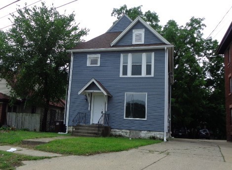 1619 Charles Street Property Photo 1