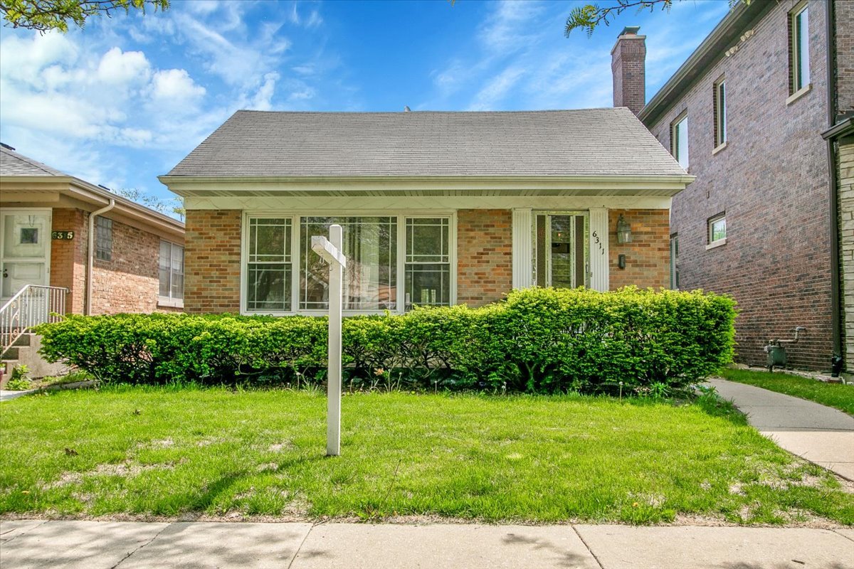 6311 N Kedvale Avenue Property Photo 1