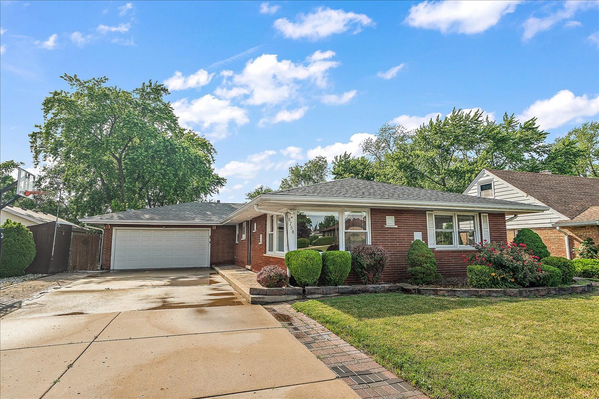8758 Nashville Avenue Property Photo 1
