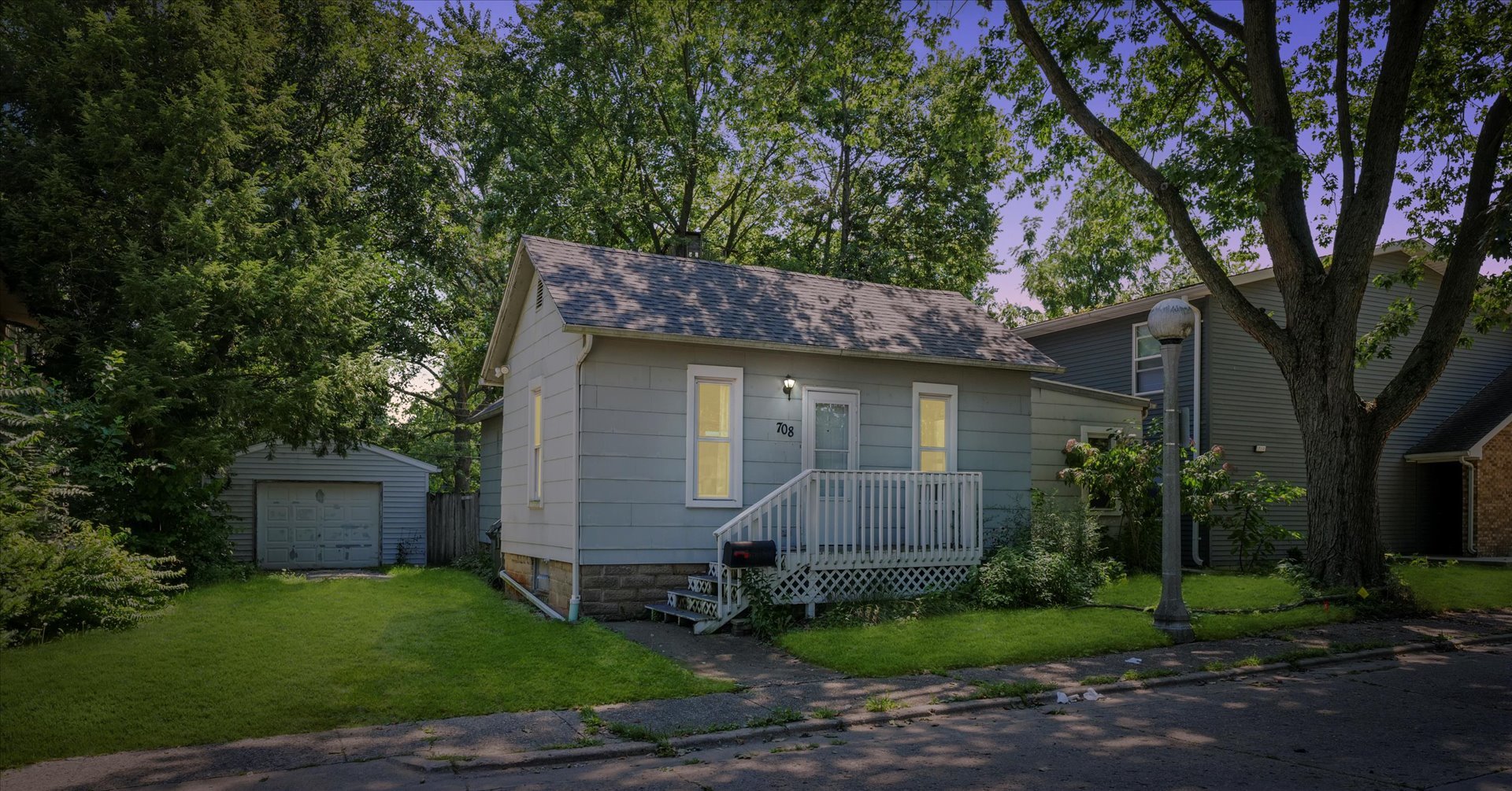 708 S Walnut Street Property Photo 1