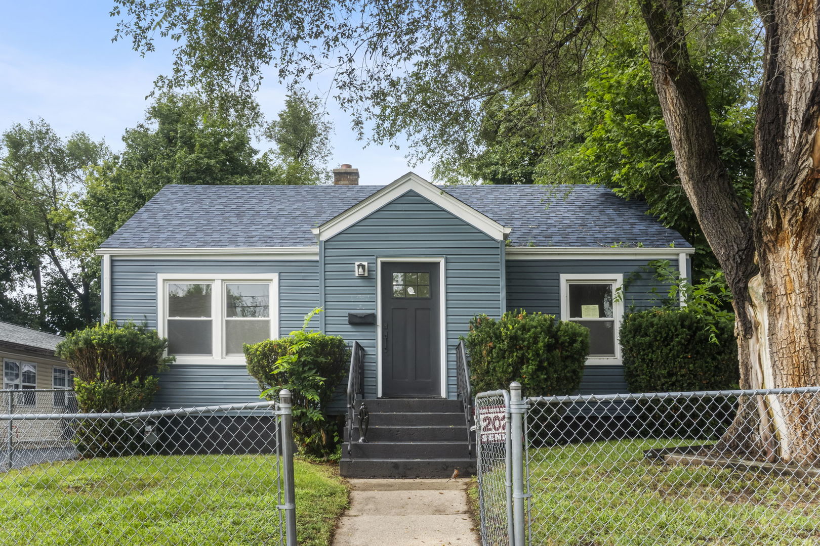 420 Ann Street Property Photo 1