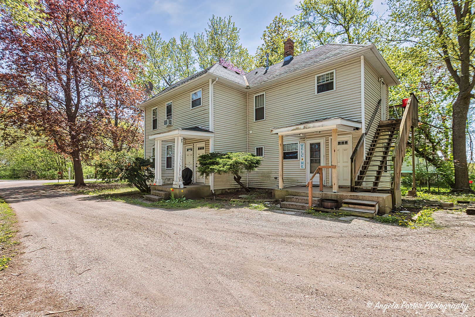 8305 N Solon Road Property Photo 1