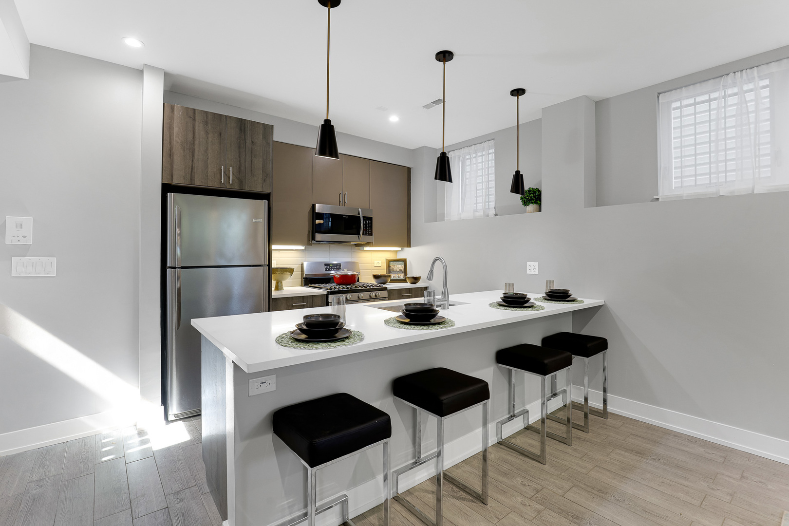 1538 W 21st Street 2a Property Photo 2