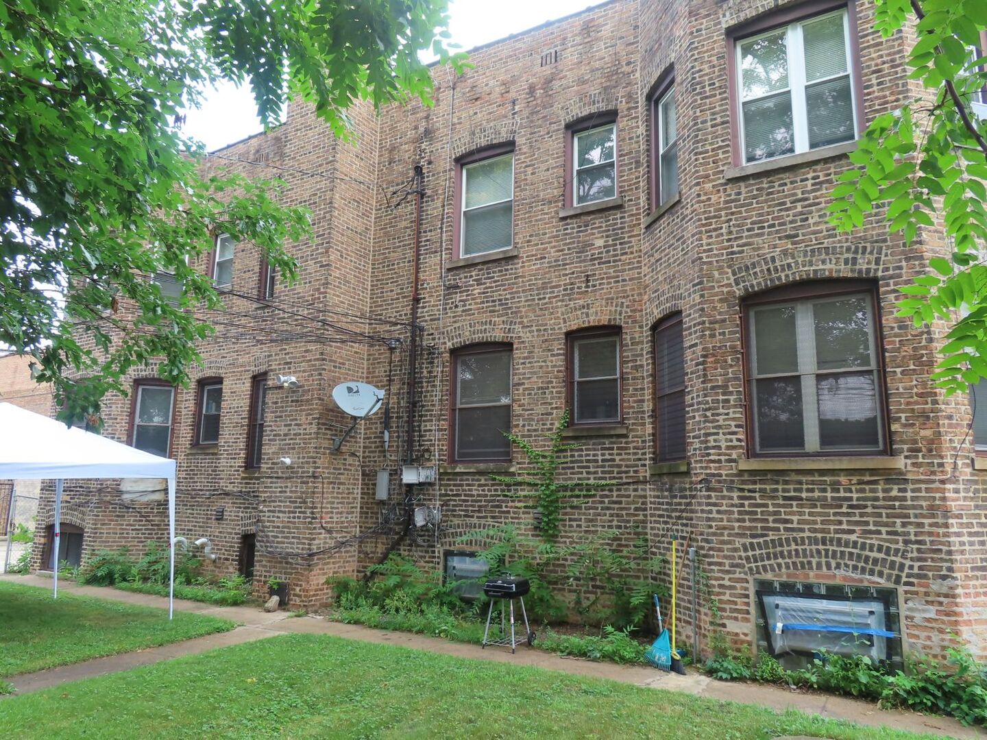 7918 S Calumet Avenue Property Photo 23