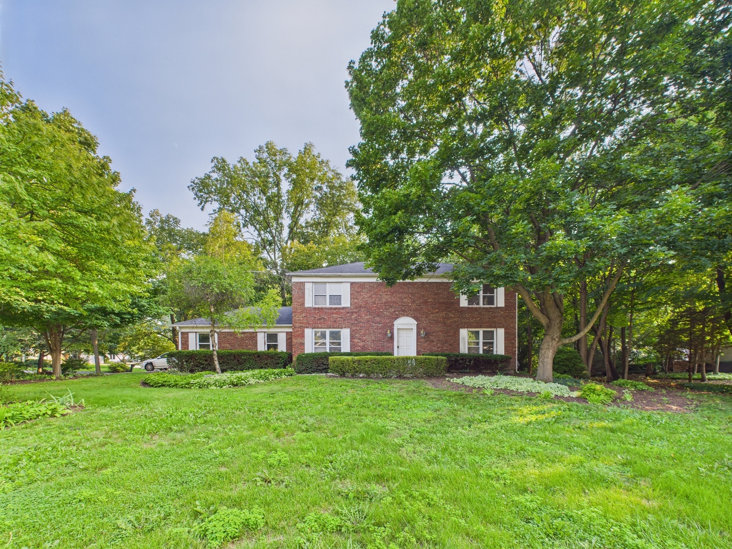 1136 Pine Court Property Photo 1