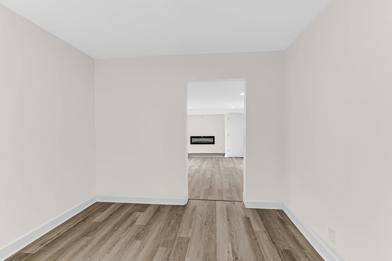 16840 Bulger Avenue Property Photo 12