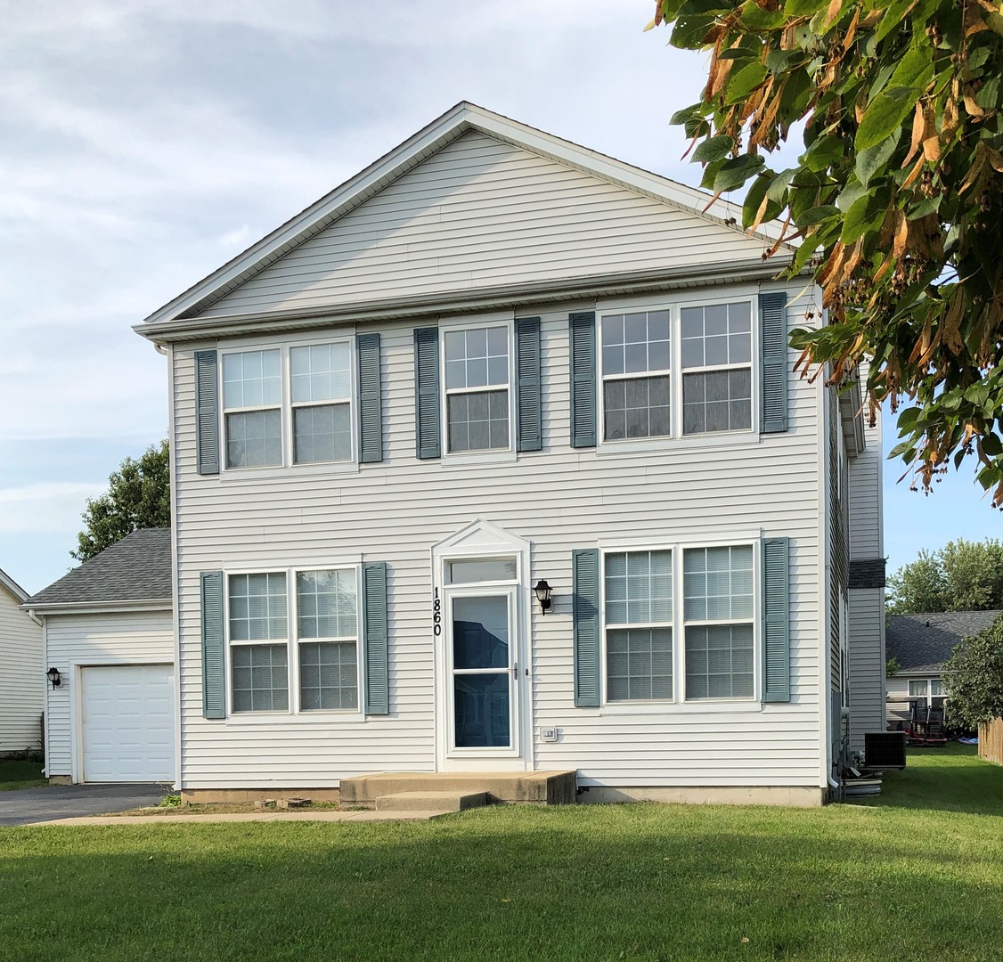1860 Fescue Drive Property Photo 1