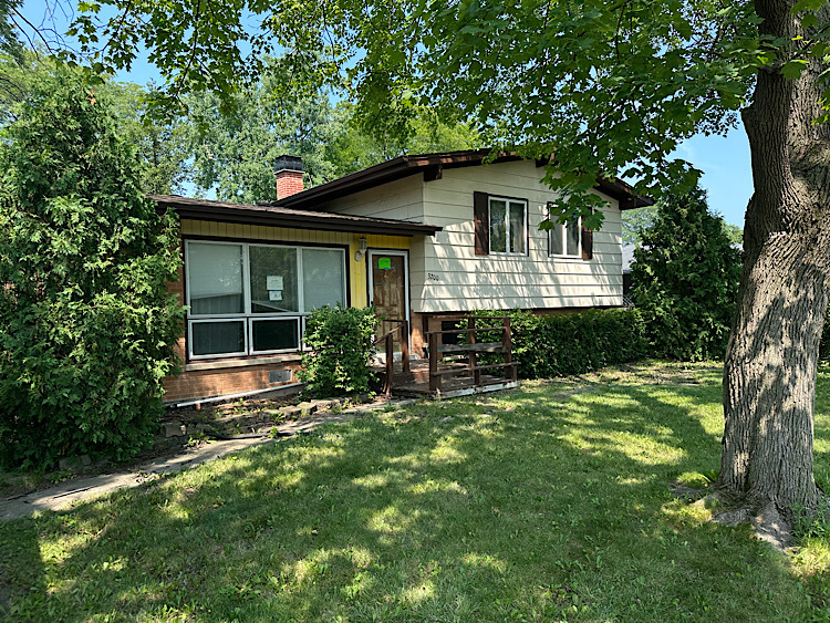 3200 Thornberry Lane Property Photo 1