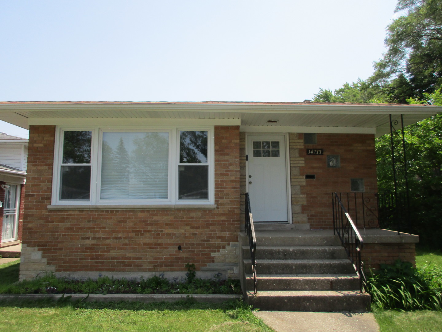 14733 Wabash Avenue Property Photo 1