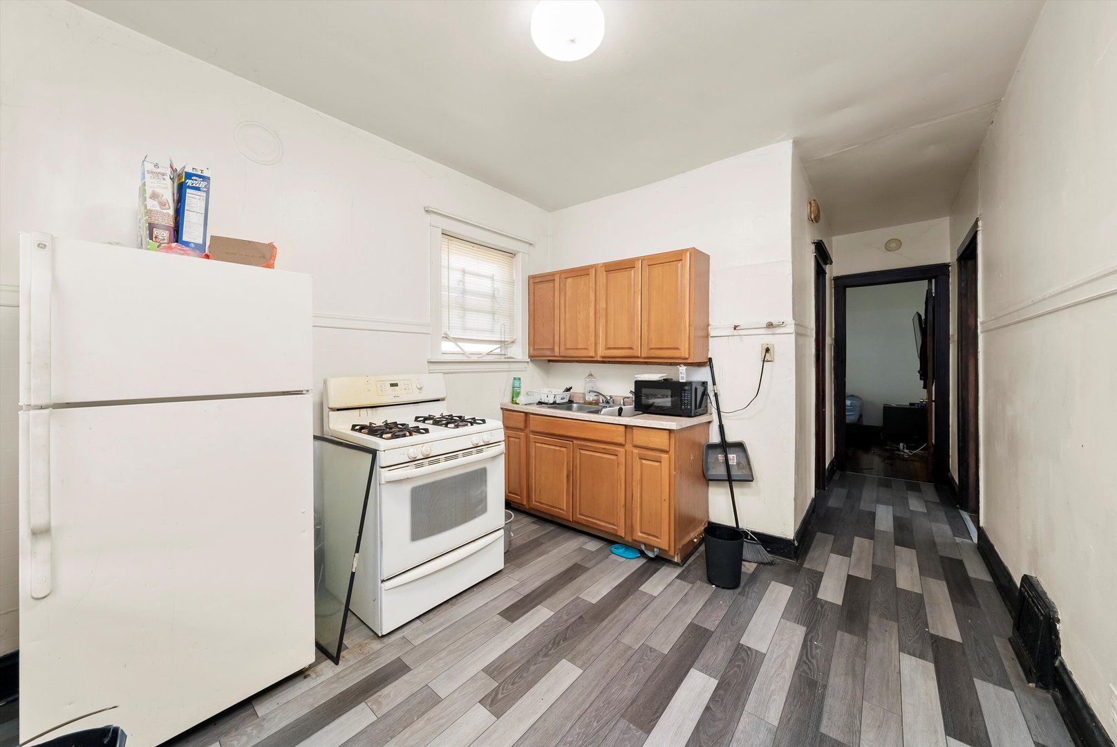 5758 S Honore Street Property Photo 29
