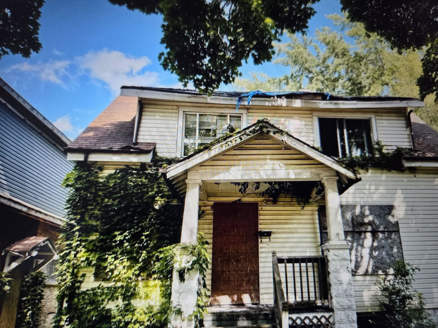 11821 S Harvard Avenue Property Photo 1