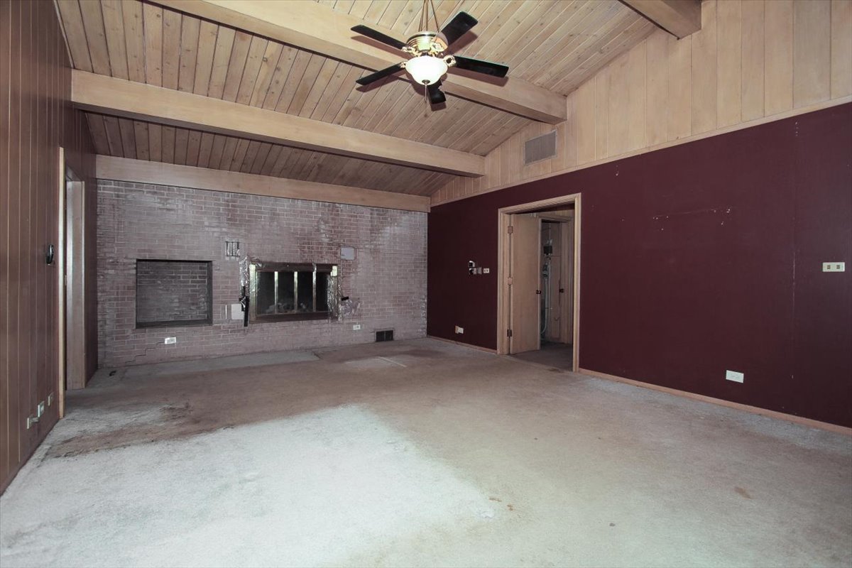 701 W Stearns Road Property Photo 16