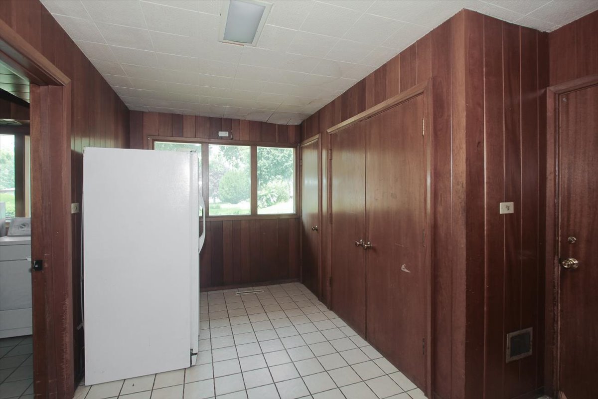 701 W Stearns Road Property Photo 29