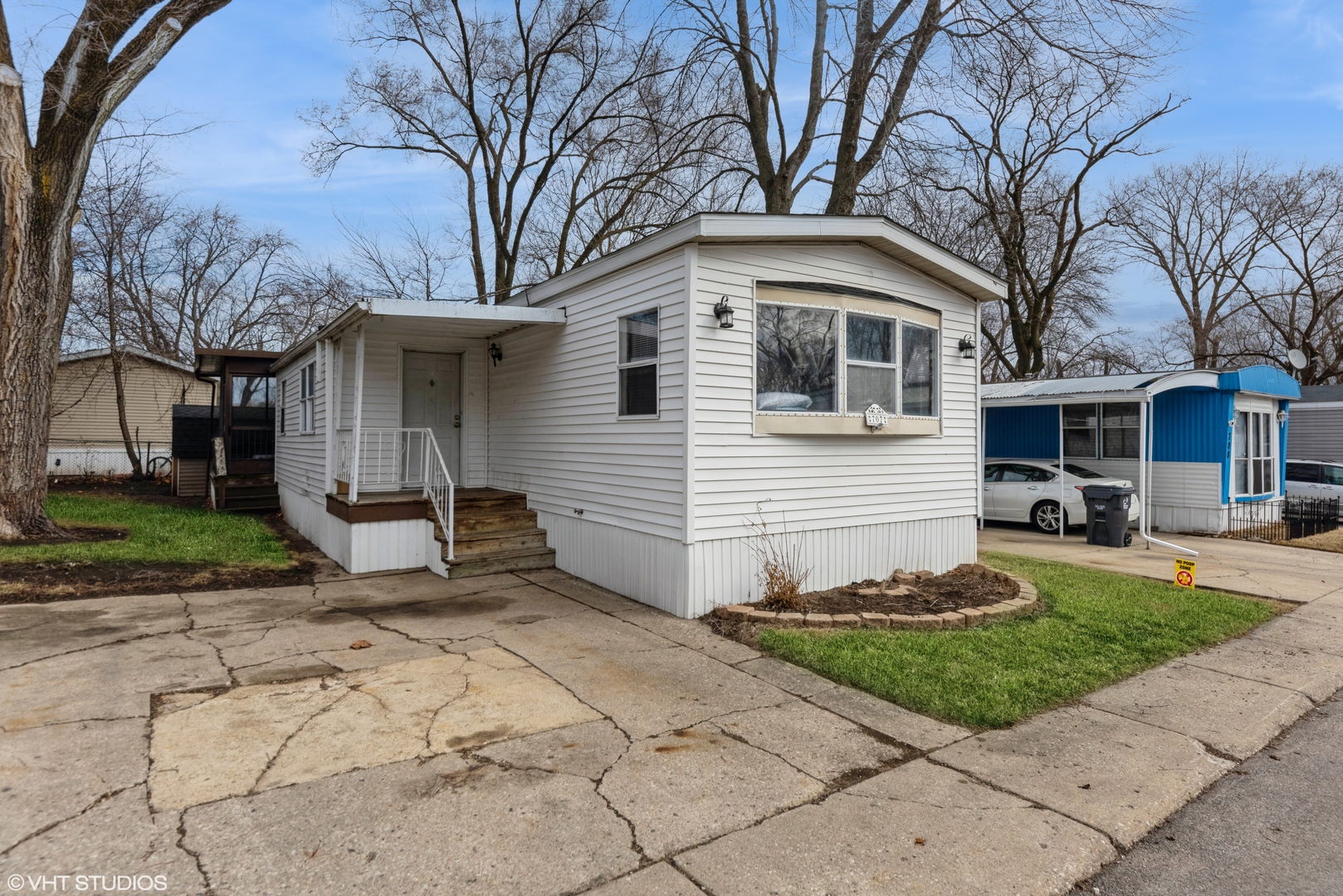 38455 N Sheridan Road 707 Property Photo 1