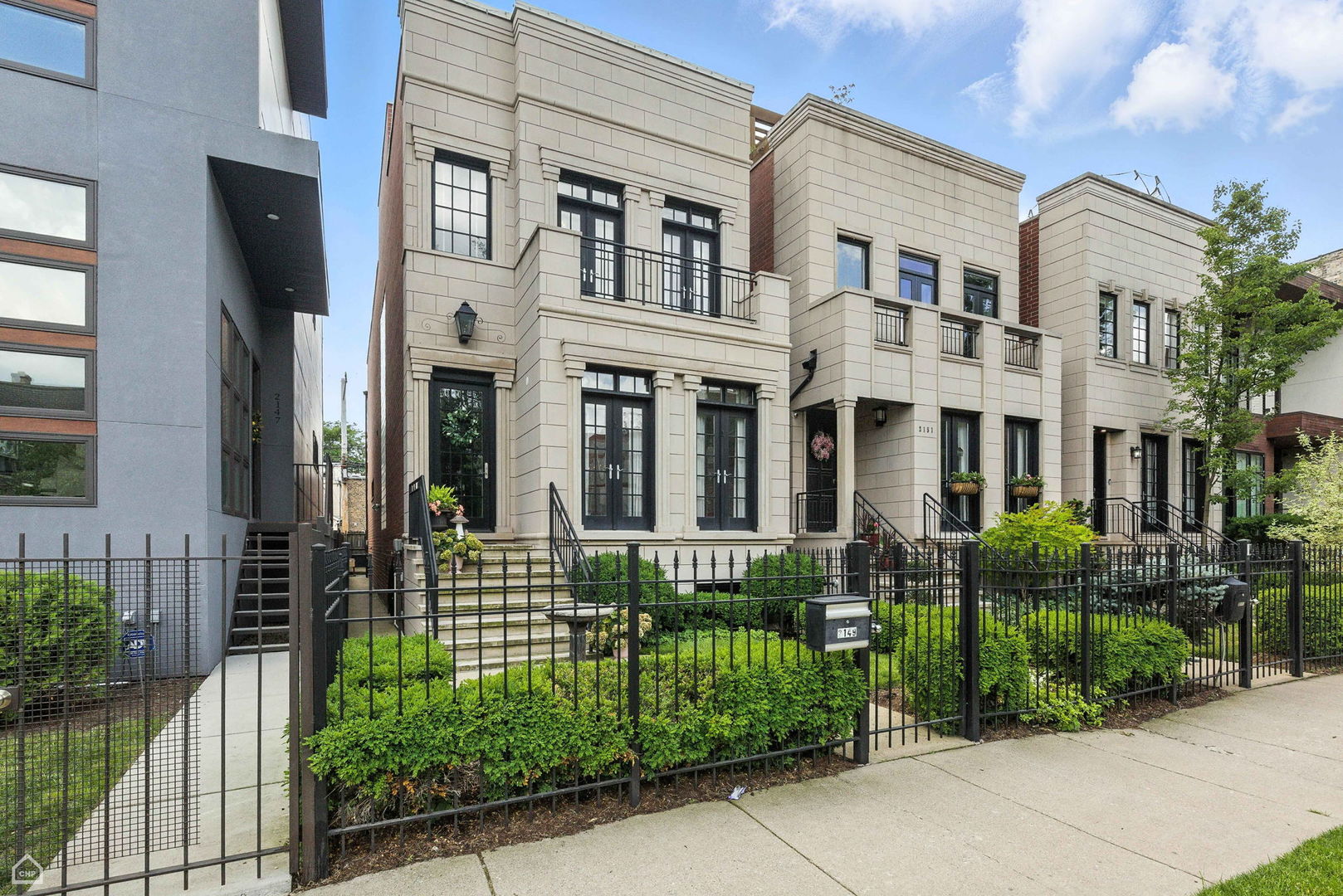 2149 W Huron Street