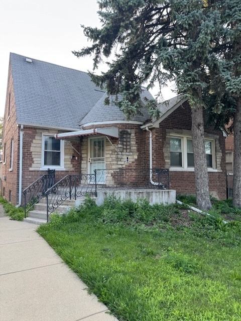 7604 S Campbell Avenue Property Photo 1