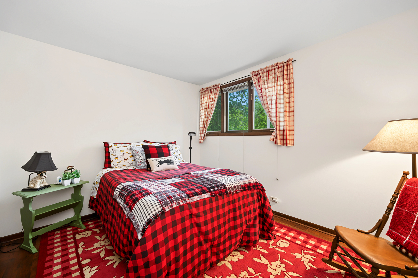 28w266 Hillview Avenue Property Photo 16
