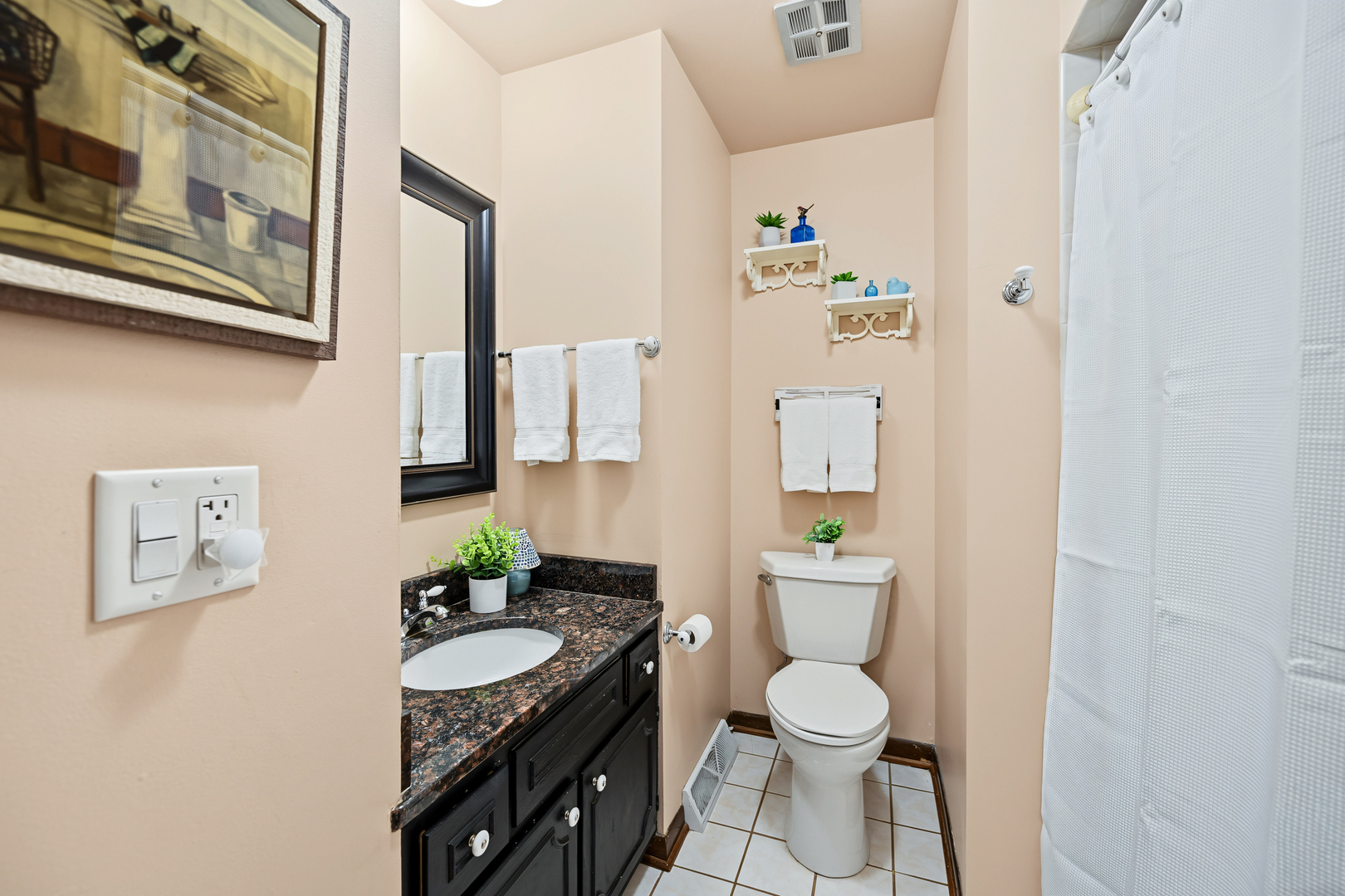 28w266 Hillview Avenue Property Photo 18