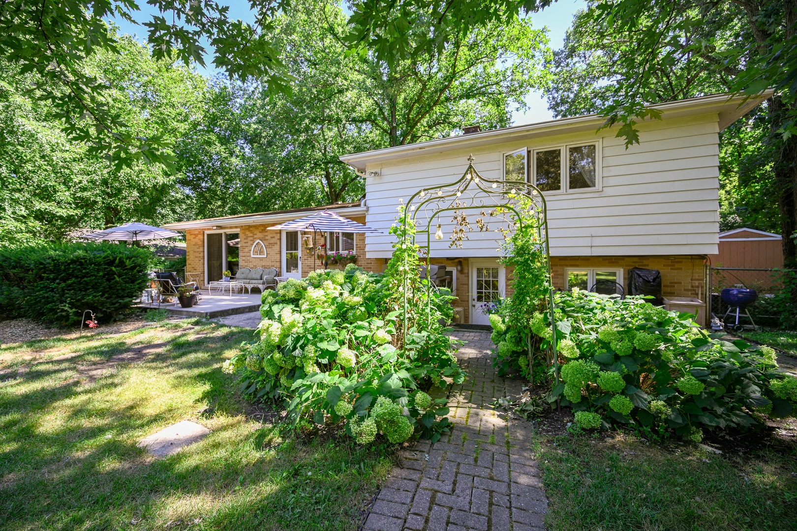 28w266 Hillview Avenue Property Photo 26