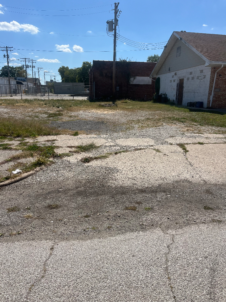 141 E Packard Street Property Photo 7