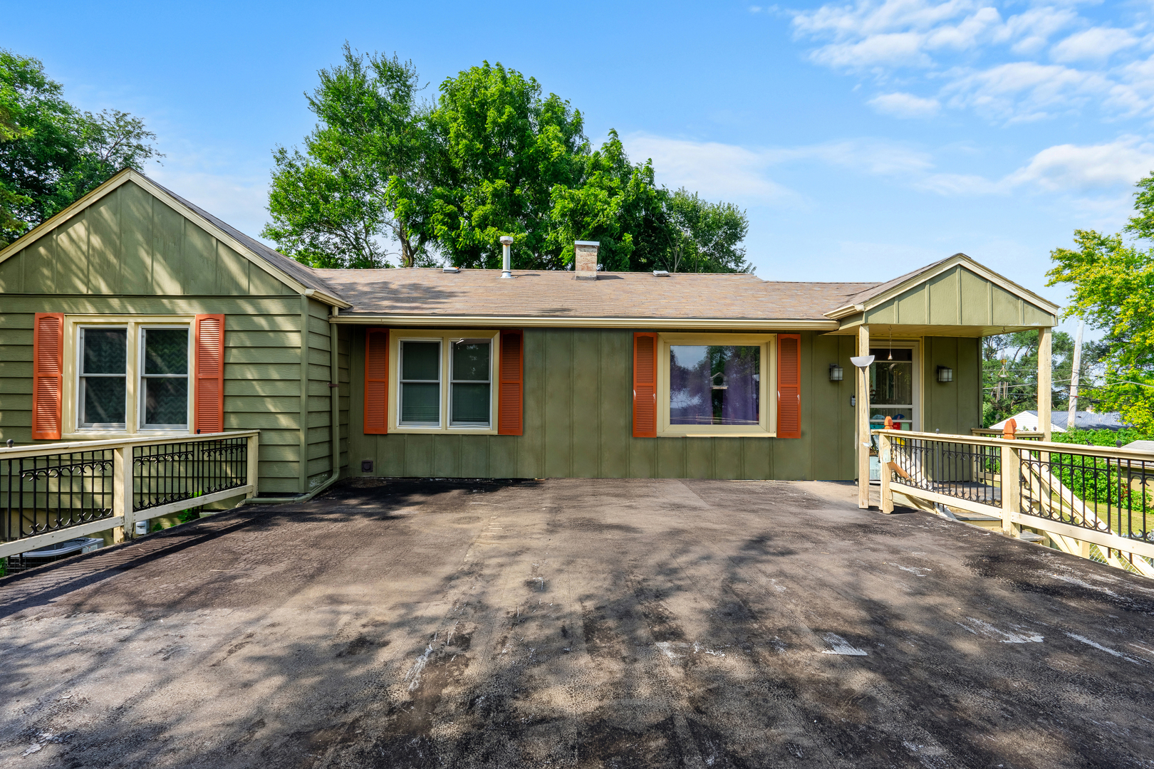 8604 Shady Lane