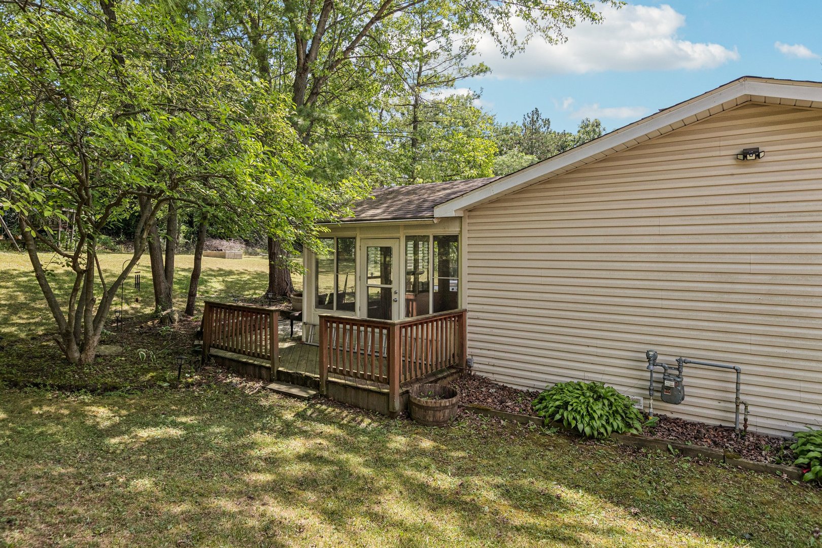 710 Greenbriar Lane Property Photo 38