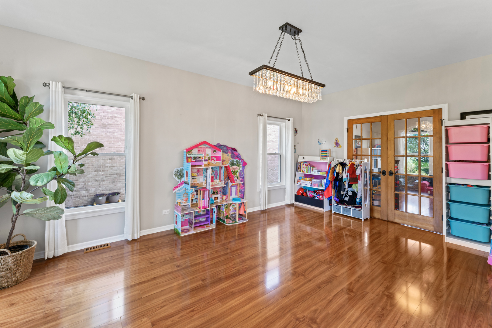 1063 Parkview Circle Property Photo 15