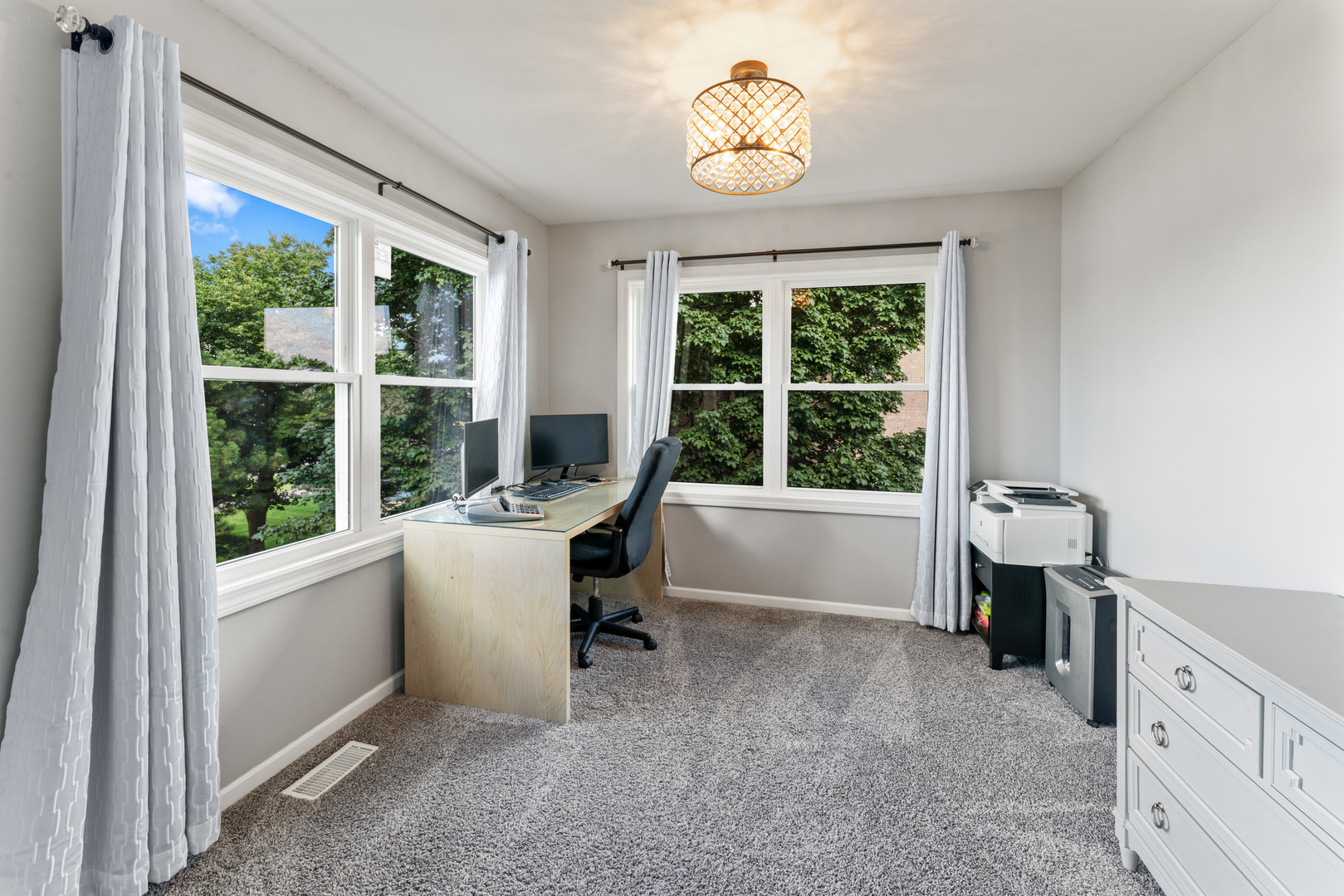 1063 Parkview Circle Property Photo 18