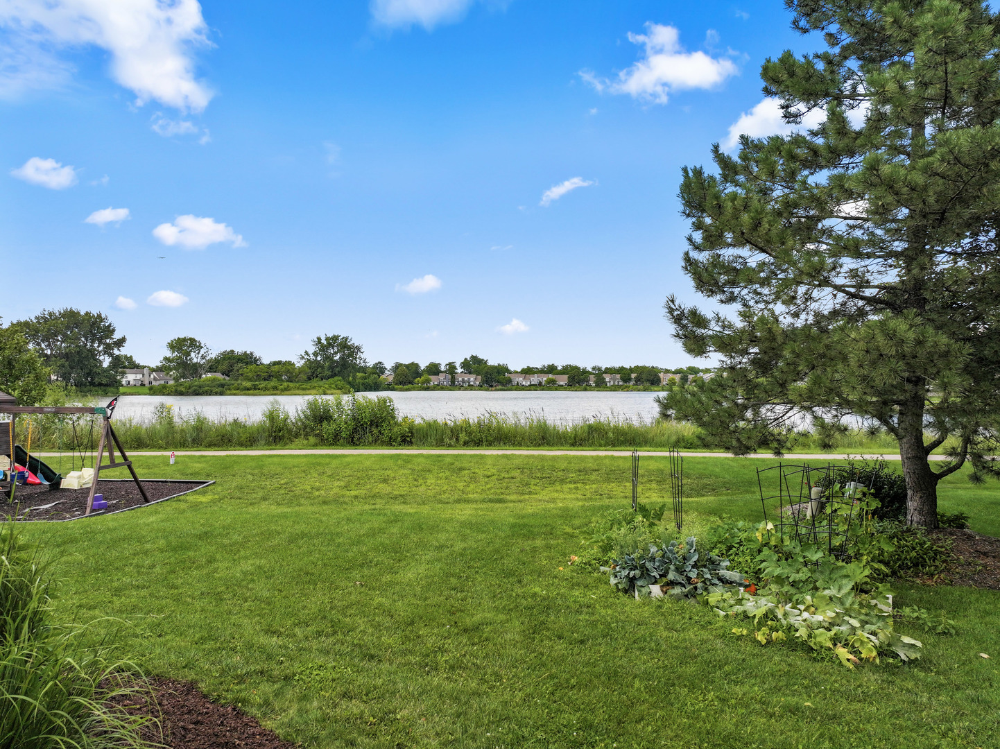 1063 Parkview Circle Property Photo 34