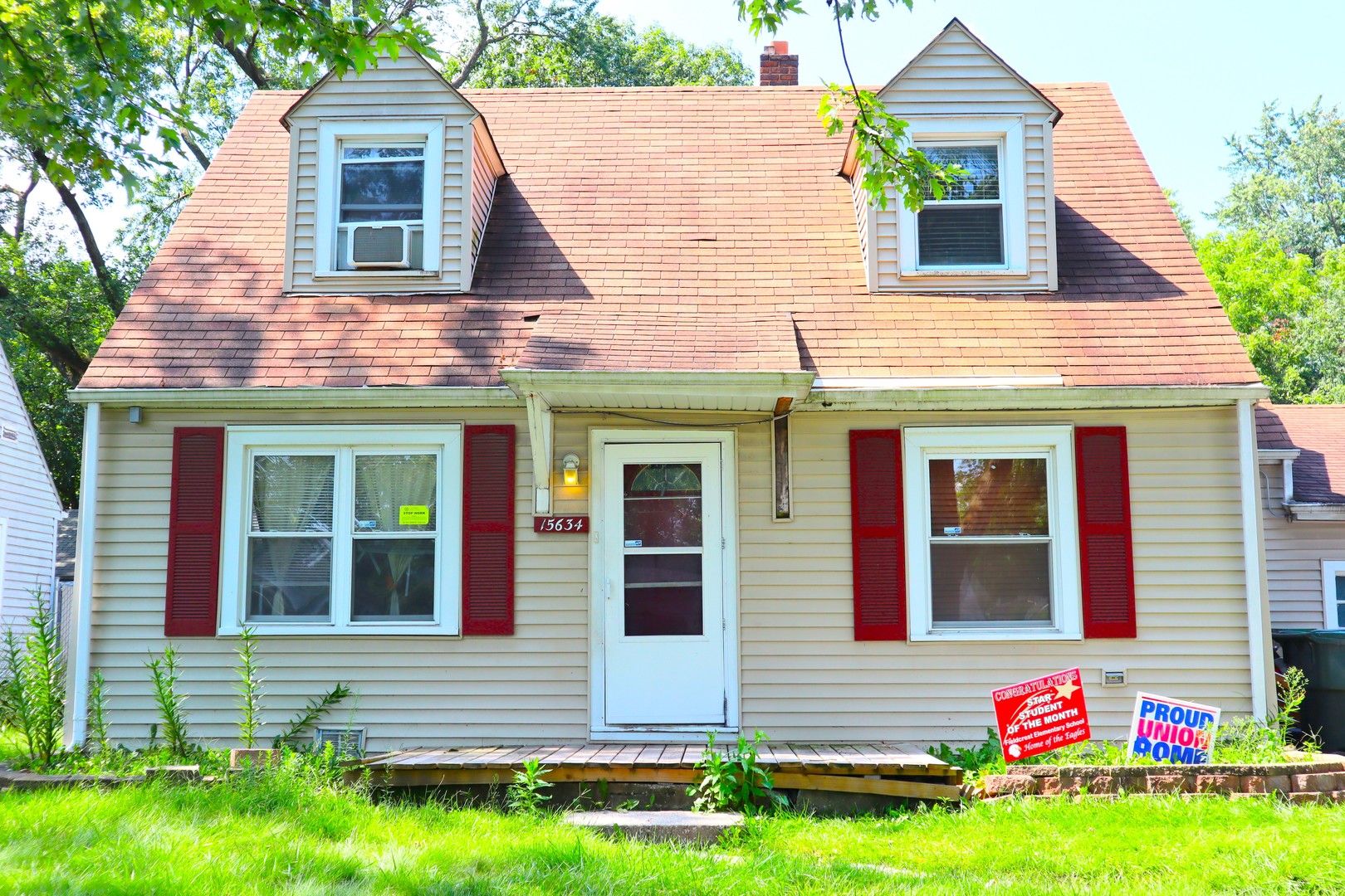 15634 Ridgeway Avenue Property Photo 1