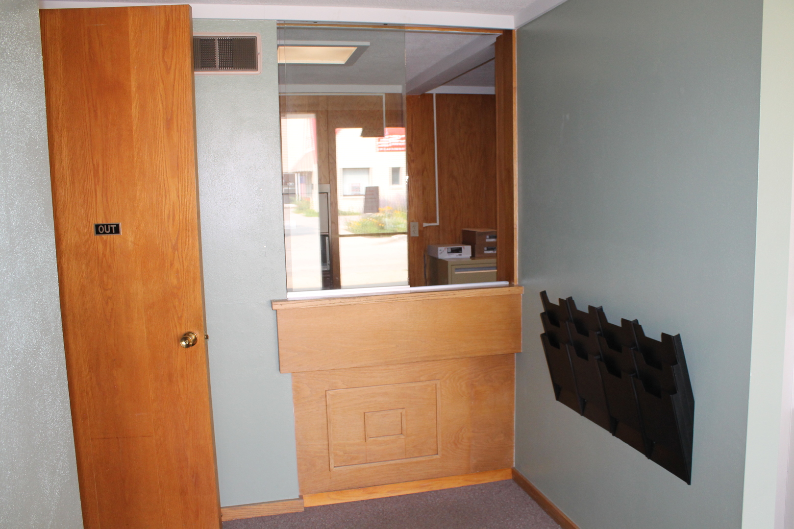 129 E Locust Street Property Photo 15