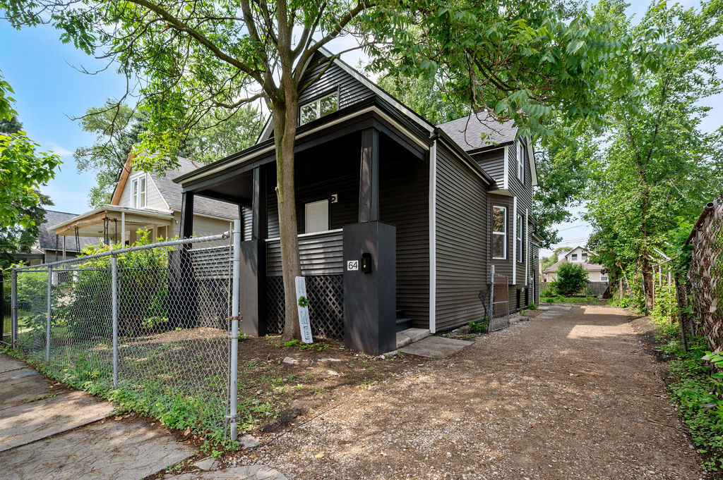 64 E 102nd Place Property Photo 1