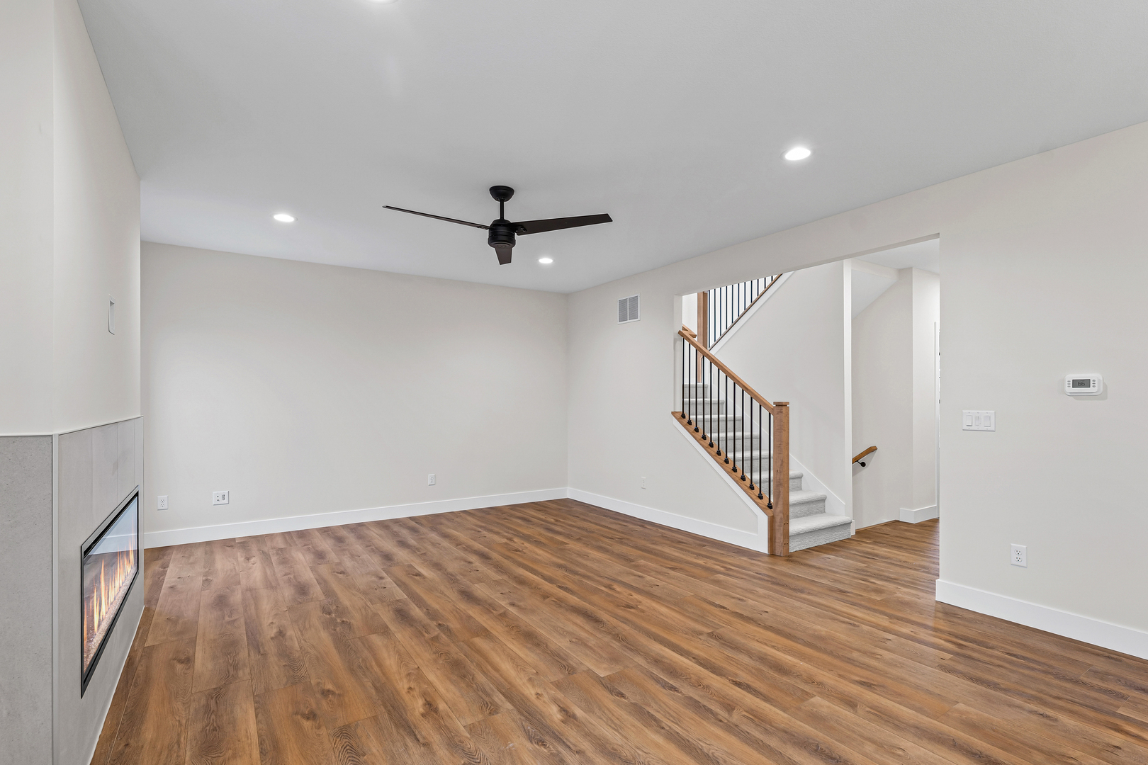 407 Harpers Ferry Property Photo 6