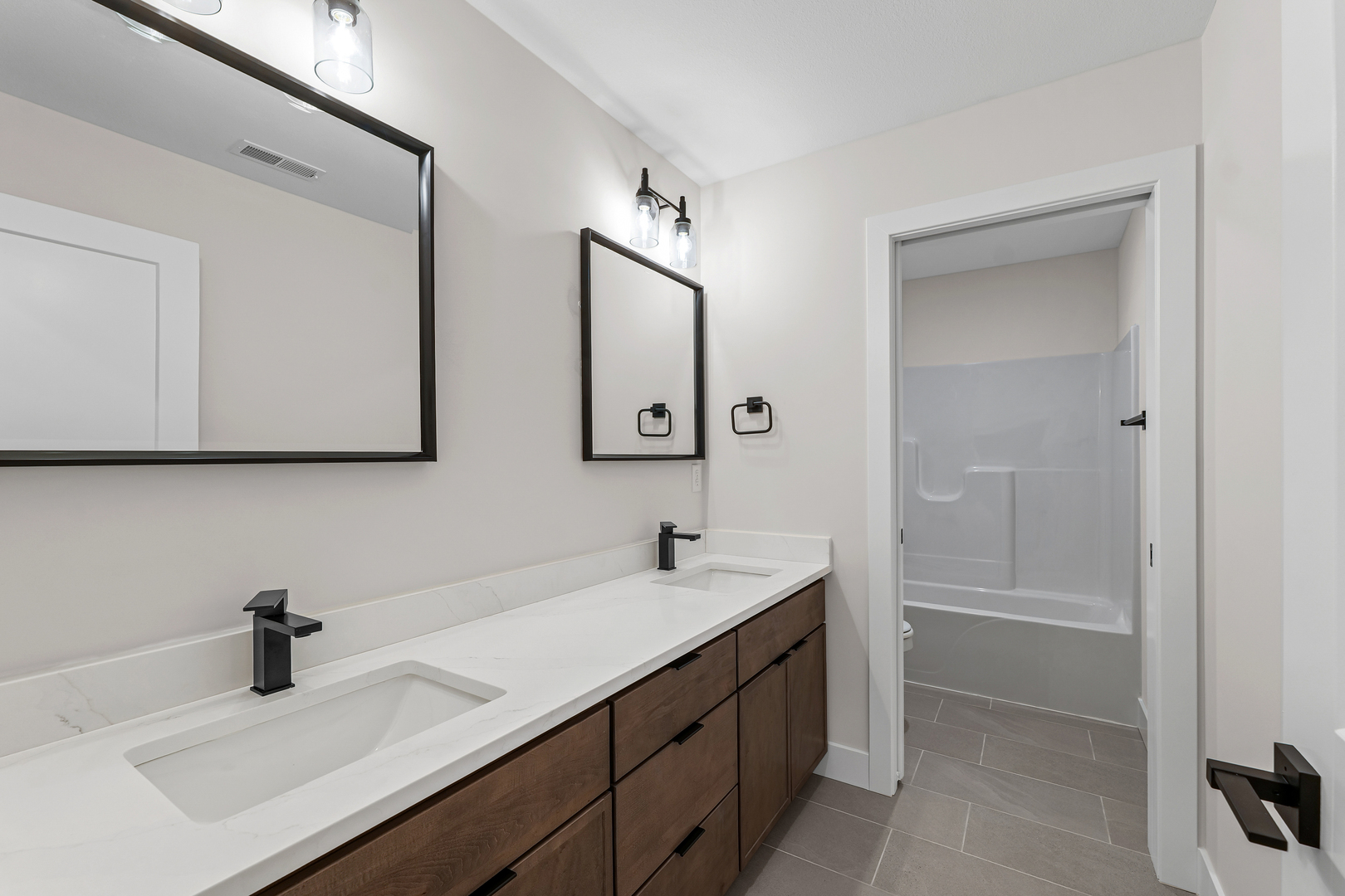 407 Harpers Ferry Property Photo 20