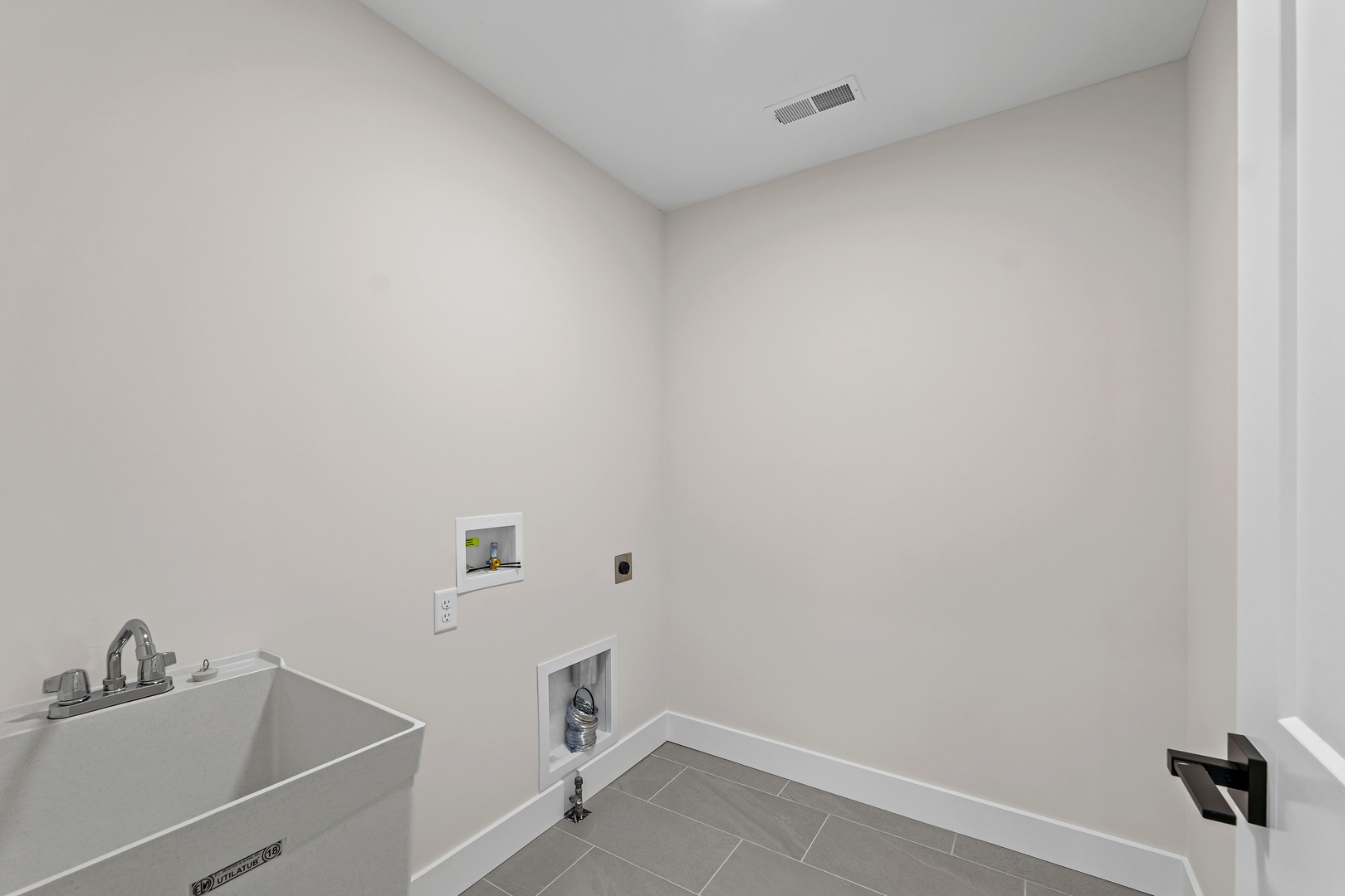 407 Harpers Ferry Property Photo 21