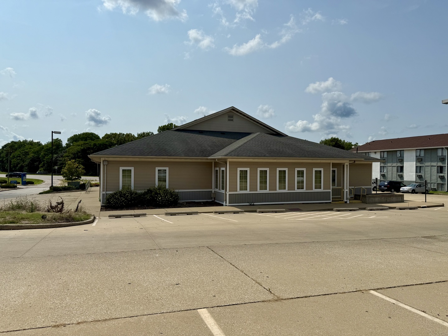 3131 N Water Street Property Photo 5