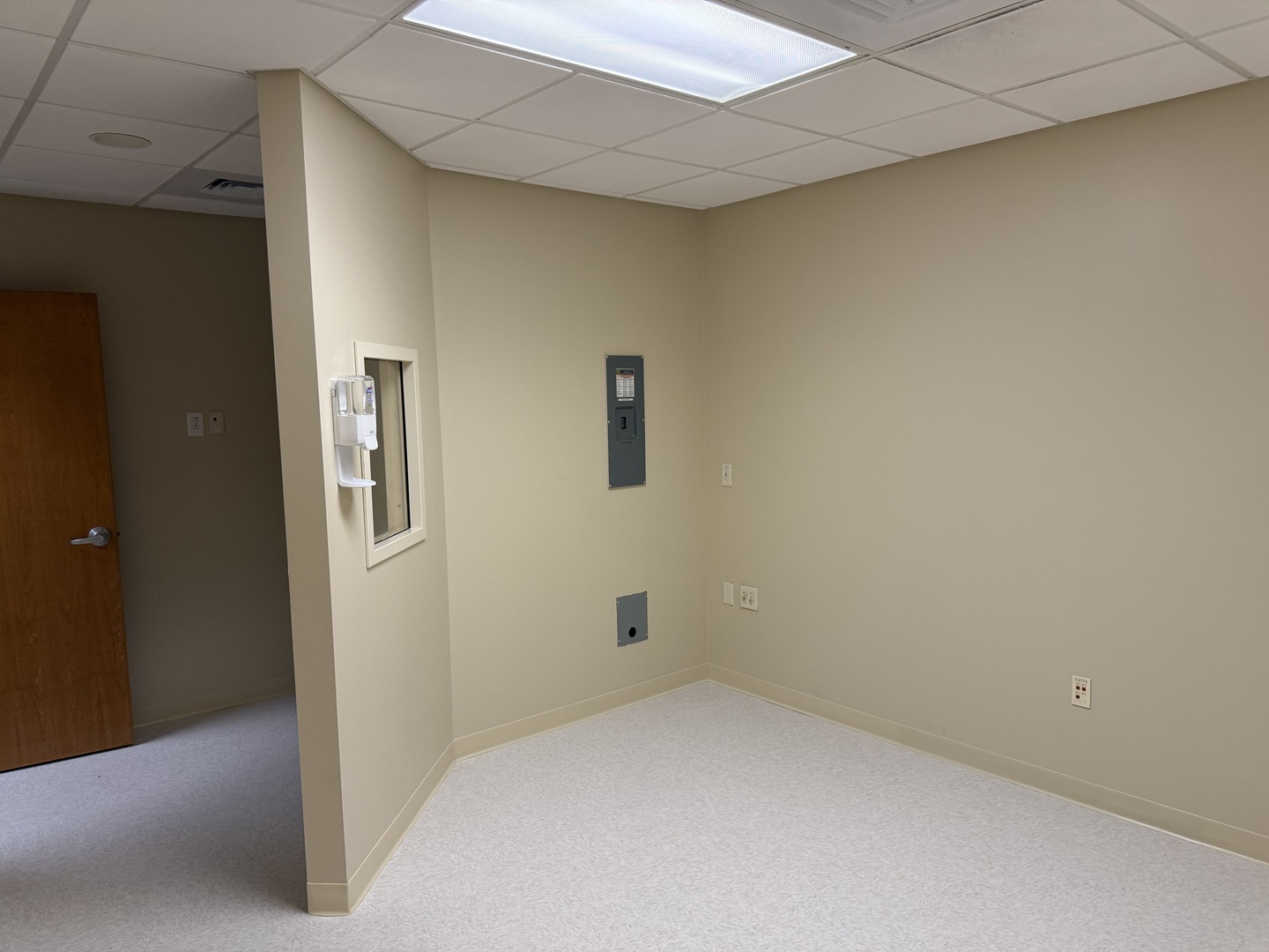 3131 N Water Street Property Photo 24