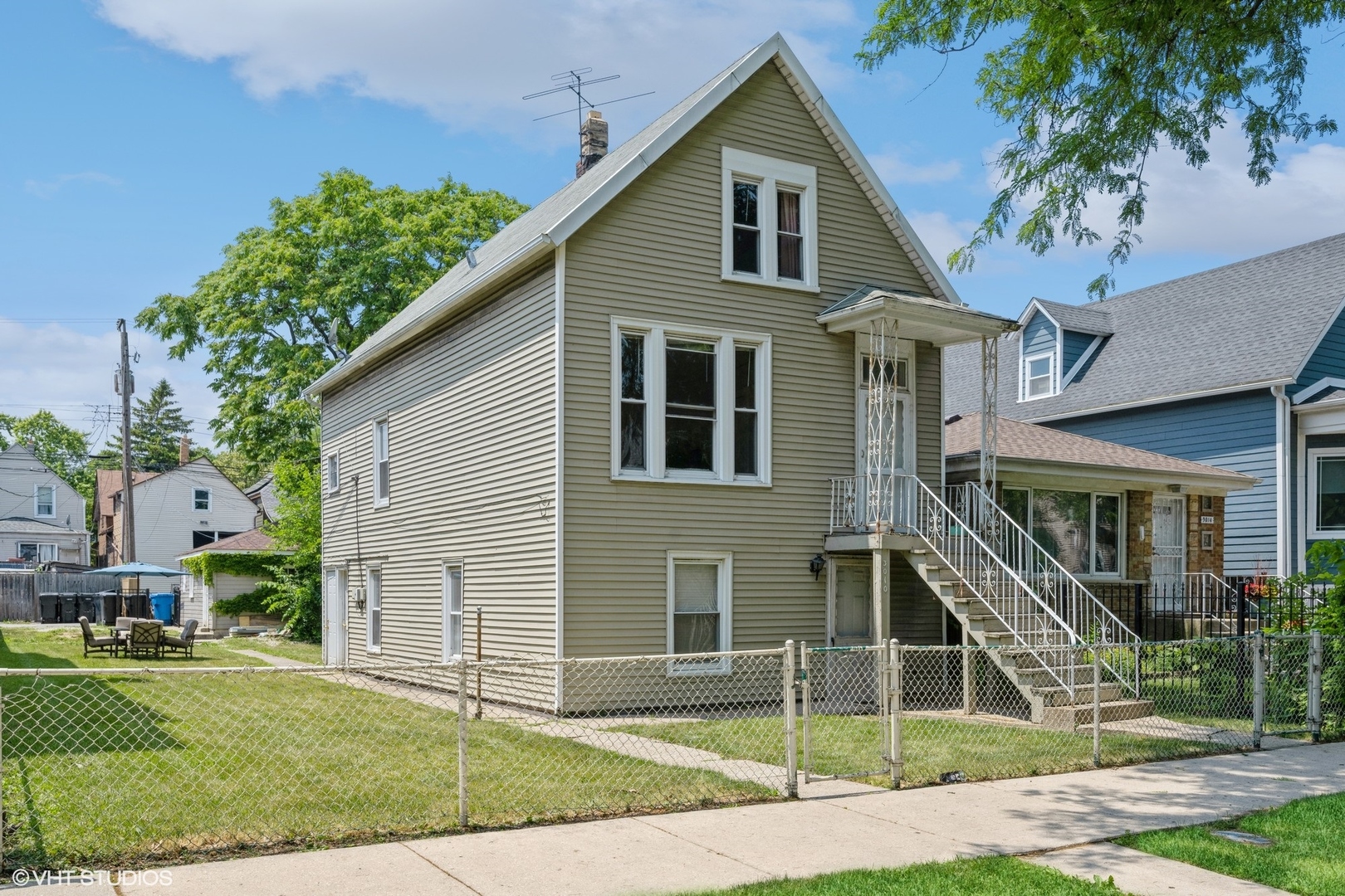 3010 N Albany Avenue 1
