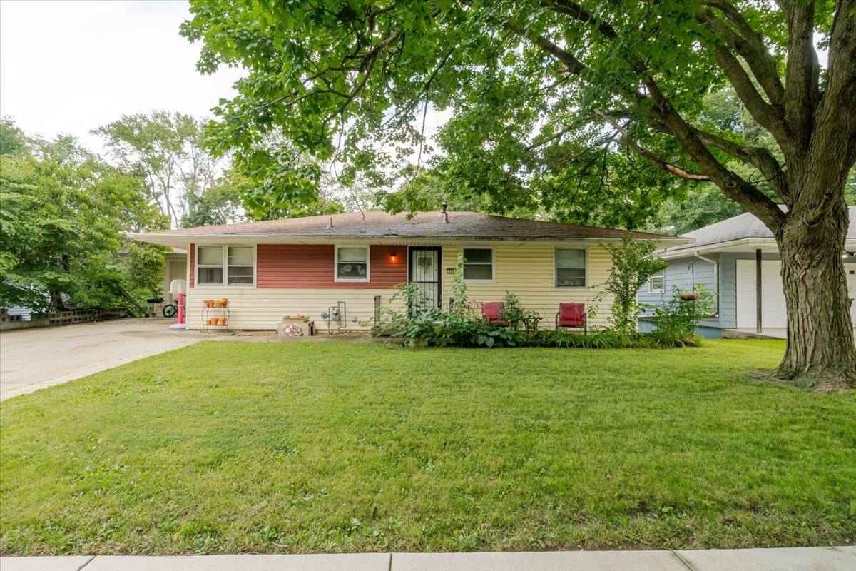 308 S Grove Street Property Photo 1