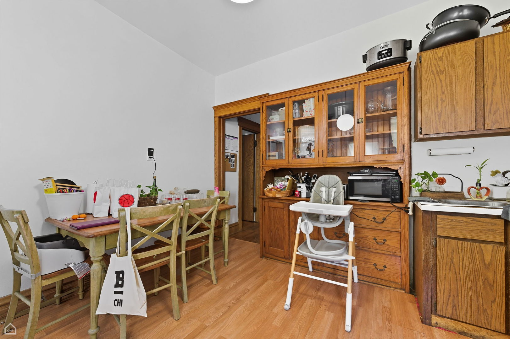 2337 N Sawyer Avenue Property Photo 14