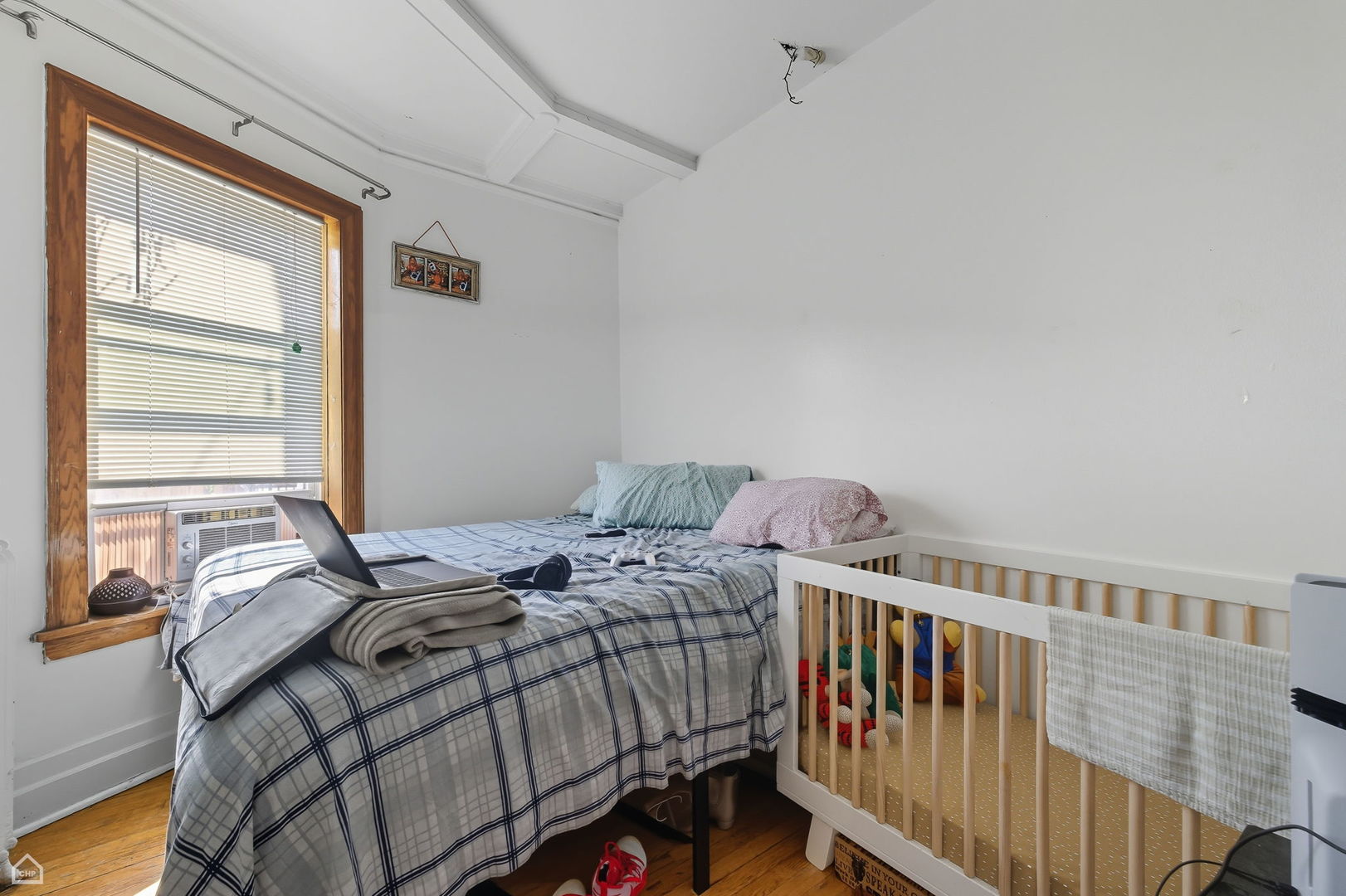 2337 N Sawyer Avenue Property Photo 18