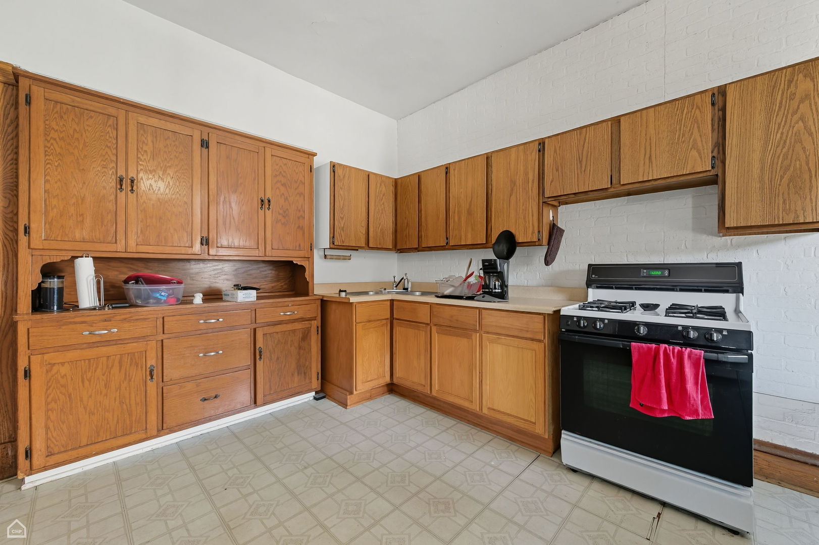 2337 N Sawyer Avenue Property Photo 23