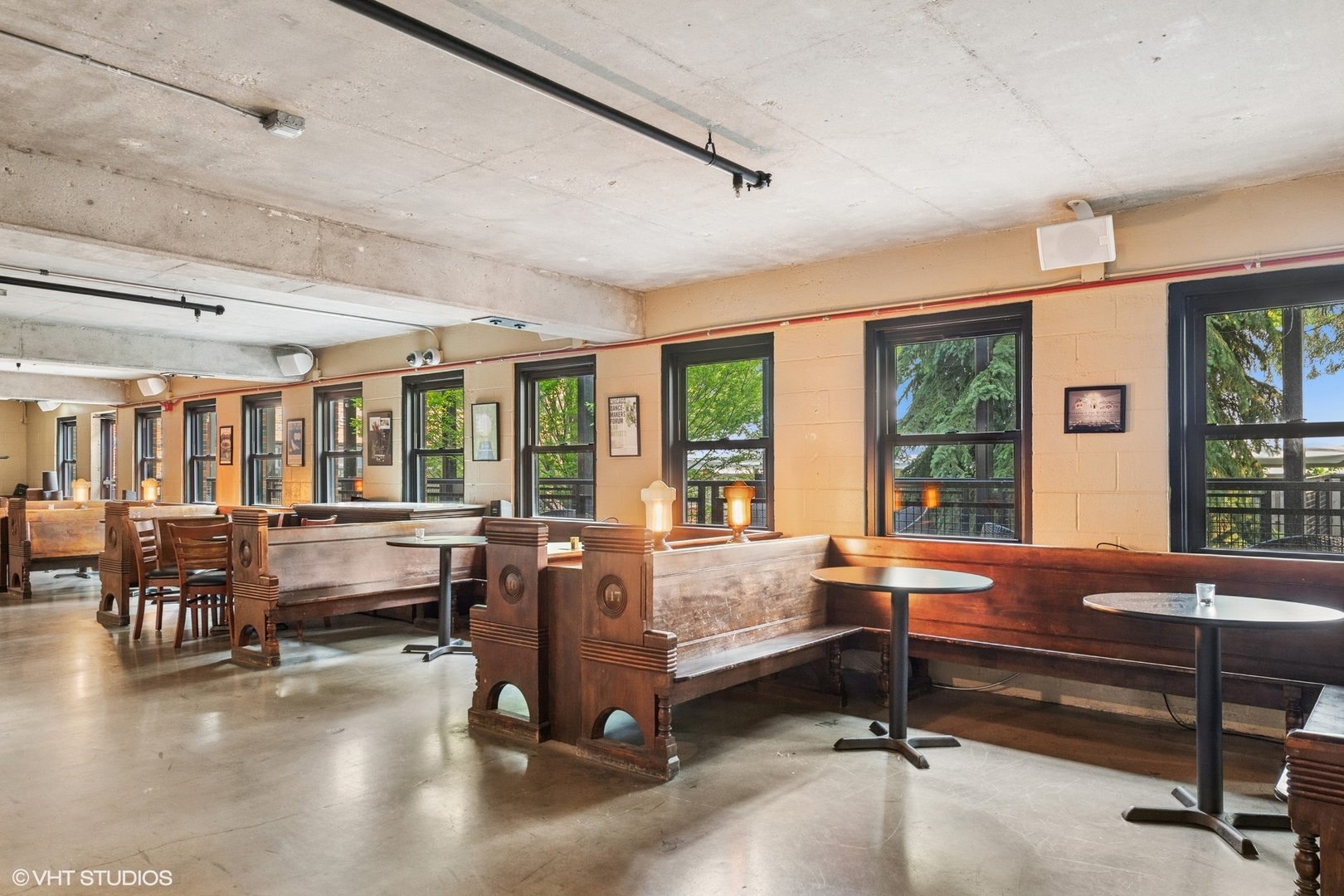 201 S Ashland Avenue Property Photo 15